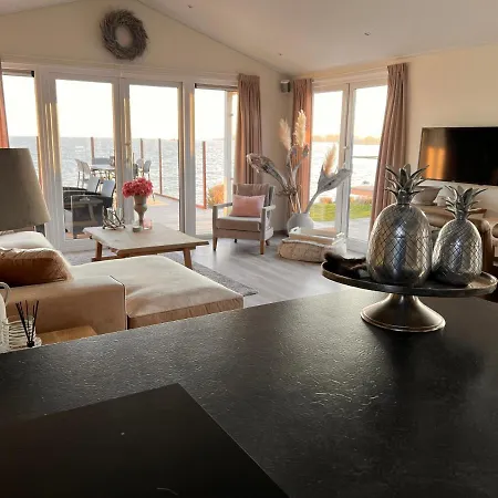 Exclusieve ***** Markermeer Bovenkarspel