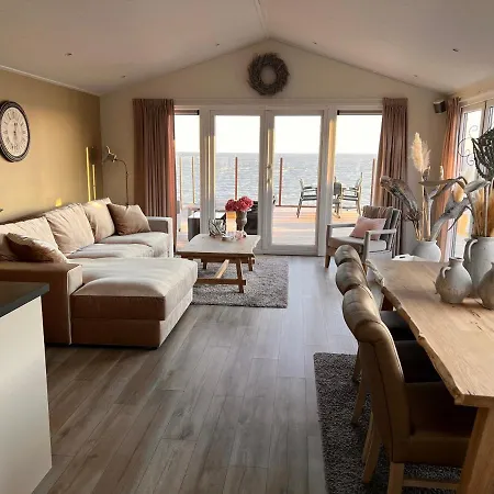 Chalet Exclusieve ***** Markermeer Bovenkarspel